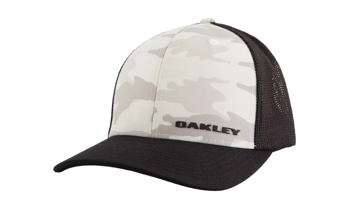 Indy Fitted Hat "Black / Shadow Camouflage" 911500LDS 9BF