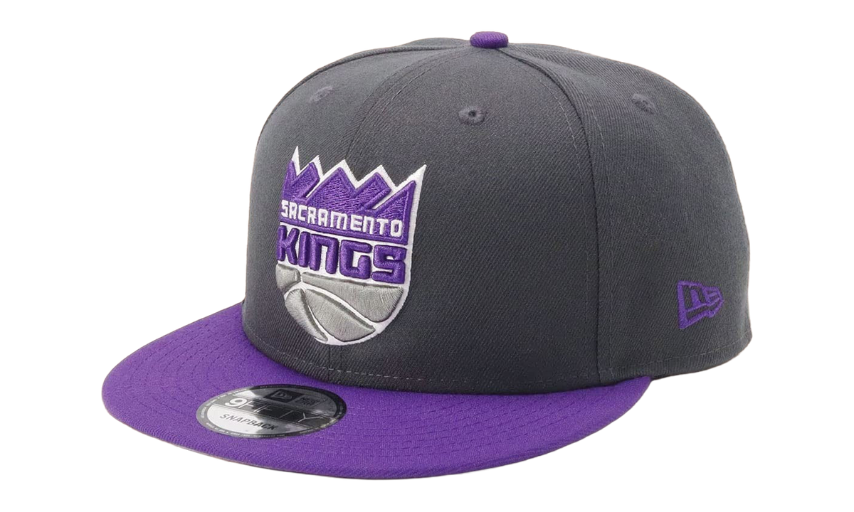 9FIFTY Sacramento Kings 2Tone Snapback Hat "Dark Gray / Purple - Brim / Lavender - Under Brim" NE1037