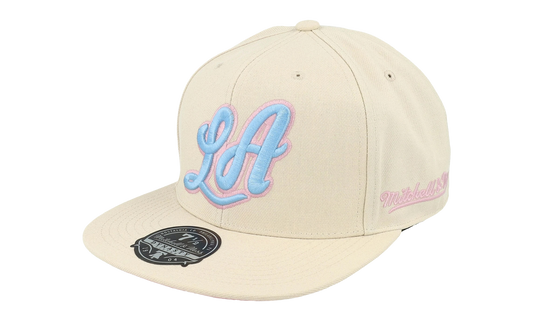 NBA Hardwood Classics Fitted Cap "Los Angeles Lakers - Off White" 6HSFSH21247 LALOFWH