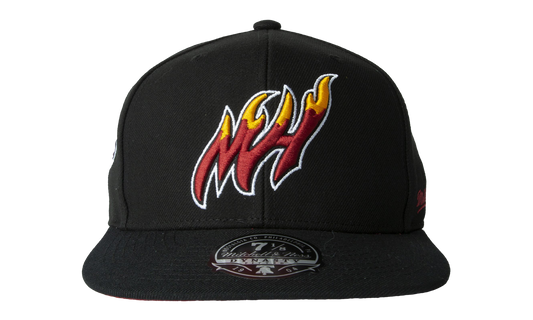 NBA Hardwood Classics Logo History Fitted Cap "Miami Heat - Black" HHSF5150 MHEYYPPPBLCK